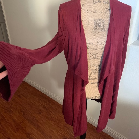 WHBM maroon long cardigan M - Picture 2 of 4